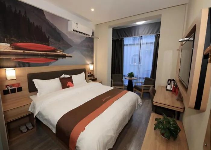 Jun Hotels Shanghai Jiadingn Bao\'An Highway Shanghai Package City