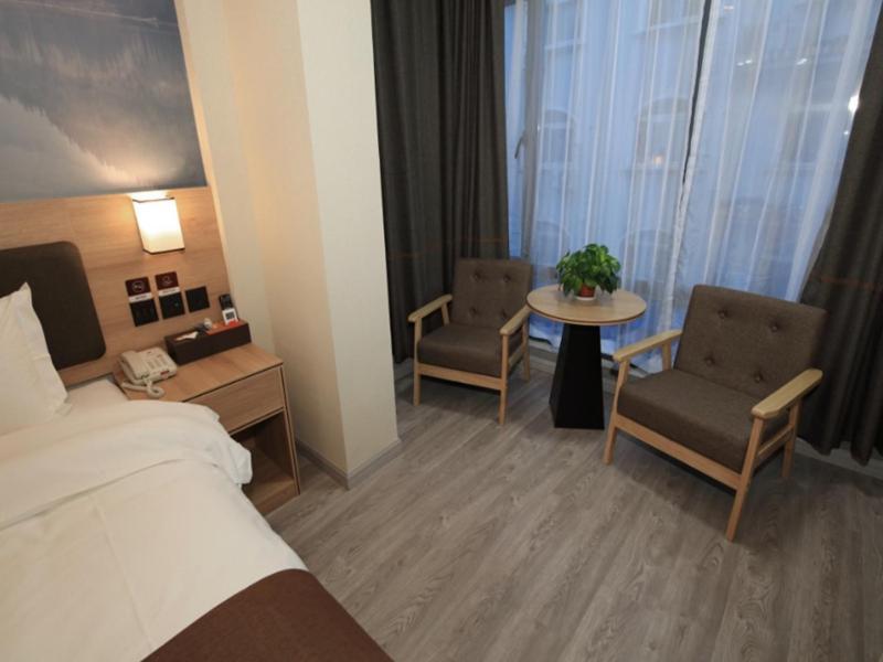 Jun Jiadingn Bao'an Highway Package Hotel Shanghai